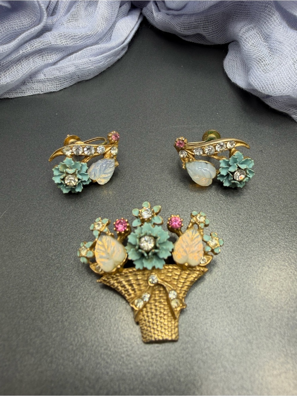 Vintage Czech Glass Floral Basket Brooch & Earrings - Mint & Pink with box